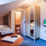 U Lilie 3* Praga